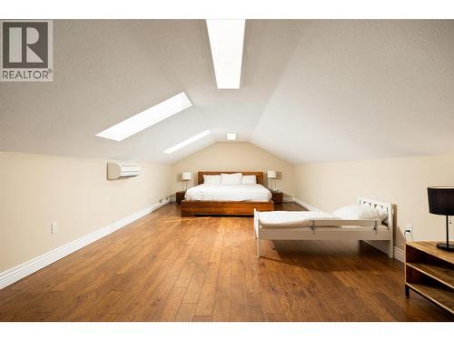 2577 Whitworth Road, West Kelowna, BC - Indoor