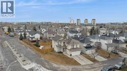 328 Douglas Glen Heath SE  Calgary, AB T2Z 2W5