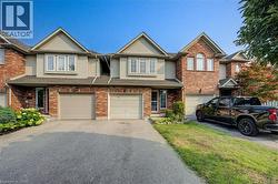 636 INGLIS FALLS Place  Waterloo, ON N2V 2L4