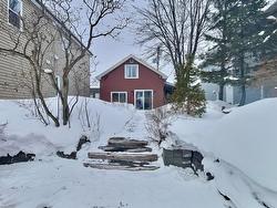 47 Rue Taschereau E.  Rouyn-Noranda, QC J9X 3E3