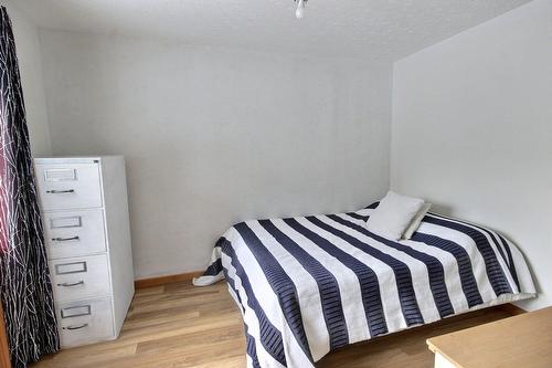 Chambre à coucher - 47 Rue Taschereau E., Rouyn-Noranda, QC - Indoor Photo Showing Bedroom