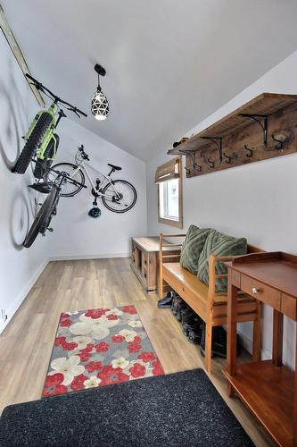 Hall d'entrée/Vestibule - 47 Rue Taschereau E., Rouyn-Noranda, QC - Indoor Photo Showing Other Room