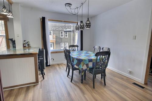 Salle à manger - 47 Rue Taschereau E., Rouyn-Noranda, QC - Indoor Photo Showing Dining Room