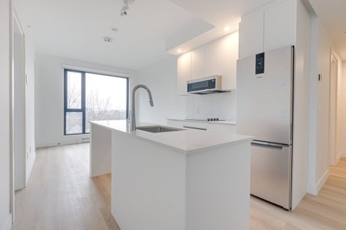 616-1001 Rue Lucien-L'Allier , Montréal (Ville-Marie), QC H3G 0G7 3