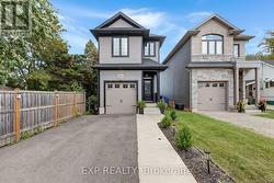688 DUNN AVENUE  Hamilton, ON L8H 6M6