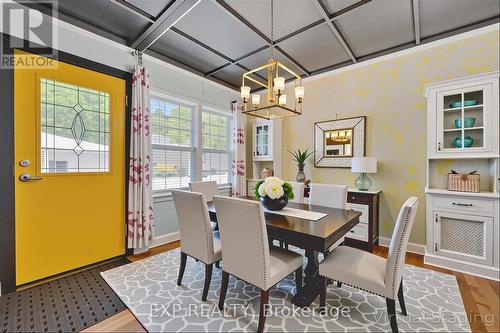 82 Kehl Street, Kitchener, ON - Indoor Photo Showing Dining Room