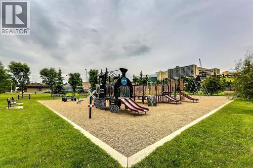 2918 6 Avenue Nw, Calgary, AB - Outdoor