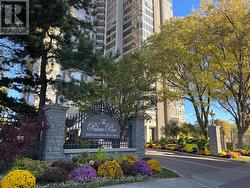 2607 - 2045 LAKE SHORE BOULEVARD W  Toronto, ON M8V 2Z6