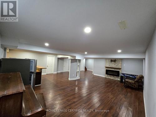 35 Woodcrest Court, Kitchener, ON - Indoor