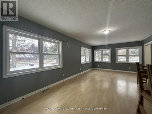 9406 Sideroad 5 Side Road, Erin, ON - Indoor Photo Showing Other Room