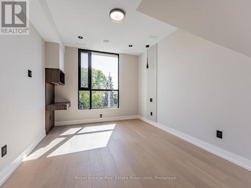 953 Halliday Avenue, Mississauga, ON - Indoor Photo Showing Other Room