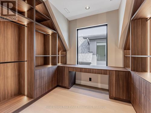 953 Halliday Avenue, Mississauga, ON - Indoor Photo Showing Other Room