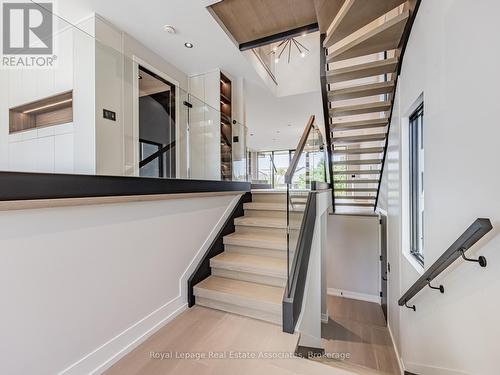 953 Halliday Avenue, Mississauga, ON - Indoor Photo Showing Other Room