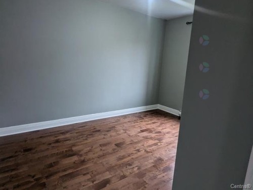 Chambre à coucher - 8145 Rue Birnam, Montréal (Villeray/Saint-Michel/Parc-Extension), QC - Indoor Photo Showing Other Room