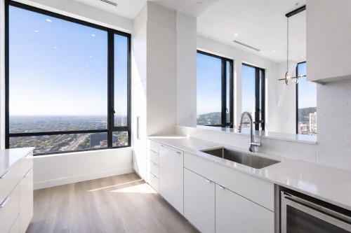 4601 PH-1001 Rue Lucien-L'Allier , Montréal (Ville-Marie), QC H3G 0G7 2