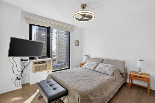 Chambre à coucher principale - 1546-1414 Rue Chomedey, Montréal (Ville-Marie), QC - Indoor Photo Showing Bedroom
