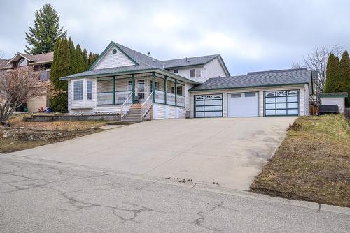 2320 4A Avenue  Salmon Arm, BC V1E 1K6