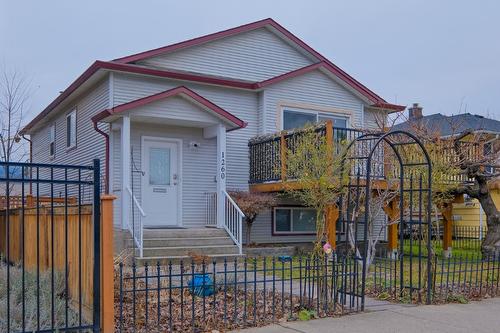 1260 Ethel Street  Kelowna, BC V1Y 2W7