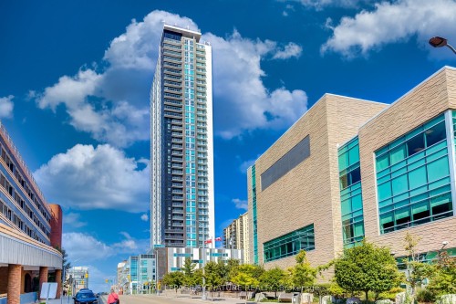 3901-60 Frederick Street, Kitchener, ON - Outdoor With Facade
