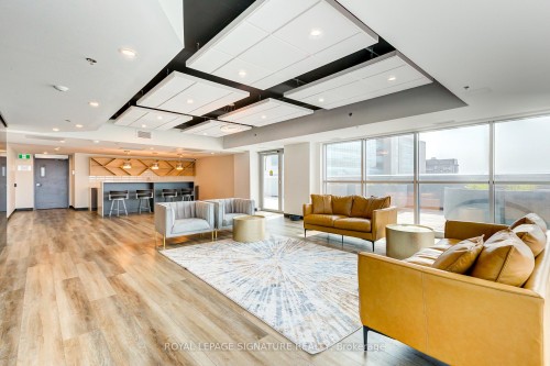 3901-60 Frederick Street, Kitchener, ON - Indoor