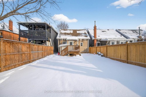 306 Cumberland Avenue, Hamilton, ON - Outdoor