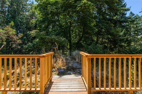 1252 Isabella Point Rd, Salt Spring, BC 