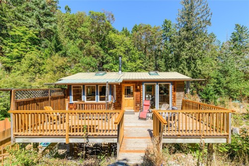 1252 Isabella Point Rd, Salt Spring, BC 