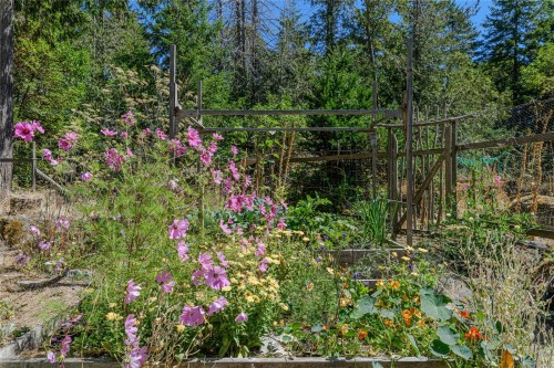 1252 Isabella Point Rd, Salt Spring, BC 