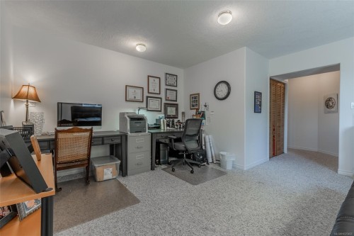 6039 Chippewa Rd, Duncan, BC 