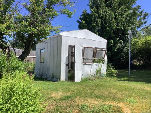 220 17Th Ave, Sointula, BC 