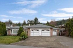 813 Cameron Way  Ladysmith, BC V9G 1N3