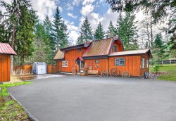 1845 Larch Rd  Courtenay, BC V9J 1X7