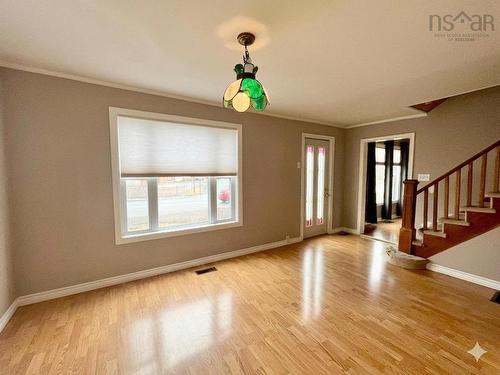 68 Mcgee Street, Springhill, NS 