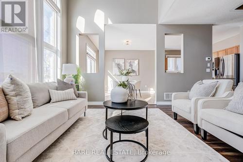 39 Waterfront Circle, Collingwood, ON - Indoor Photo Showing Living Room