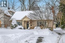 233 TOWNSEND Avenue  Burlington, ON L7T 1Z5