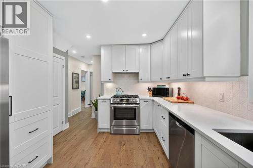 233 Townsend Avenue, Burlington, ON 