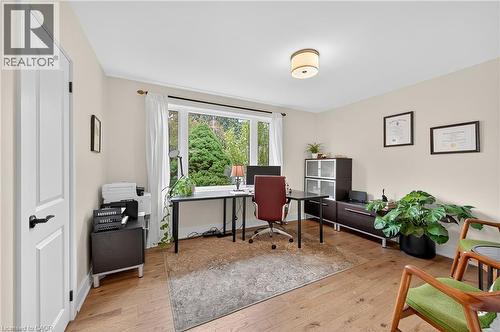 233 Townsend Avenue, Burlington, ON 