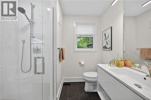 233 Townsend Avenue, Burlington, ON 