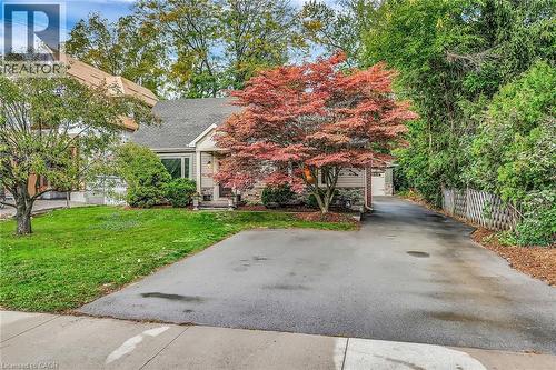 233 Townsend Avenue, Burlington, ON 