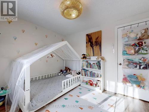 7189 Joliette Crescent, Mississauga, ON - Indoor Photo Showing Other Room