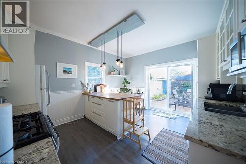 35 Murray Street, Brantford, ON - Indoor