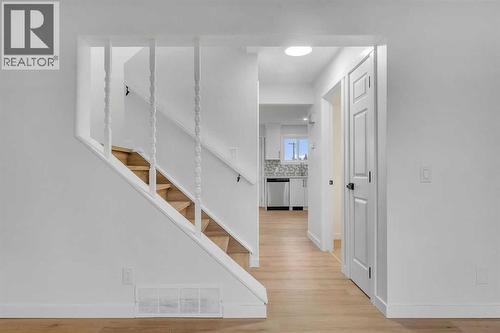 63 Penworth Close Se, Calgary, AB - Indoor Photo Showing Other Room
