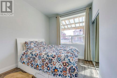 247 Robert Street, Hamilton, ON - Indoor Photo Showing Bedroom