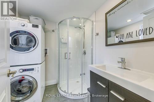 247 Robert Street, Hamilton, ON - Indoor Photo Showing Laundry Room