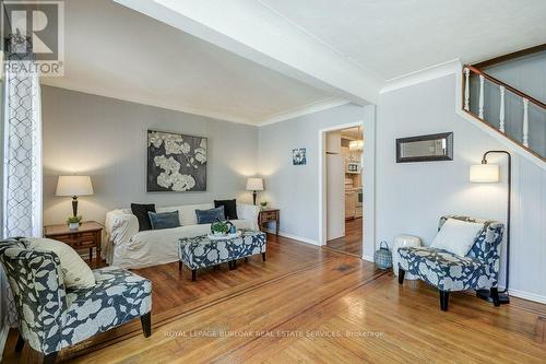 120 Cope Street, Hamilton, ON - Indoor Photo Showing Living Room