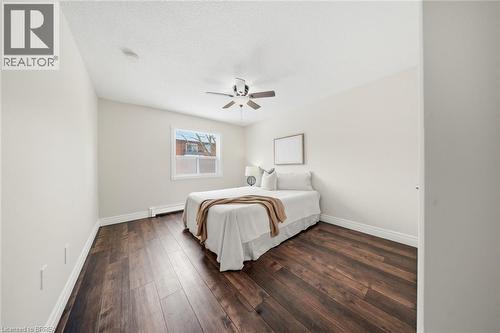 616 Grey Street Unit# 16, Brantford, ON - Indoor Photo Showing Bedroom