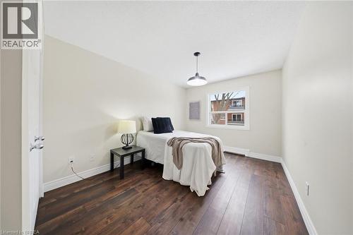 616 Grey Street Unit# 16, Brantford, ON - Indoor Photo Showing Bedroom