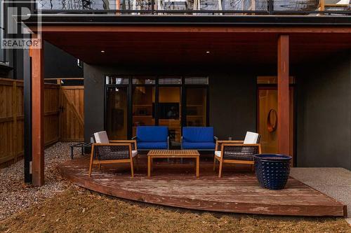 1721 30 Avenue Sw, Calgary, AB - Outdoor With Exterior