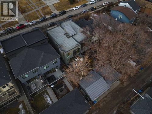 1721 30 Avenue Sw, Calgary, AB - 