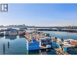 JNW12 415 ESPLANADE W  North Vancouver, BC V7M 1A7